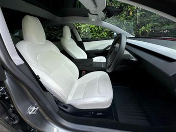 Tesla Model 3 Long Range Highland, Autopilot, Premium White Interior Package, 