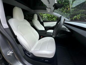 Tesla Model 3 Long Range Highland, Autopilot, Premium White Interior Package, 