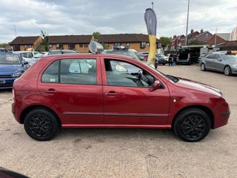 Skoda Fabia Fabia Ambiente 16v 75 A 1.4