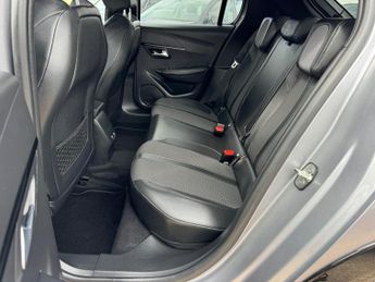 Peugeot 208 208 Gt Ev