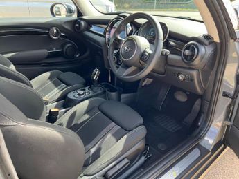 Mini Hatch Cooper S Electric L1