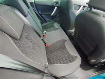 Citroen C3 1.2 VTi VTR+ | Petrol | Manual 5dr | Hatchback | Blue 1.4