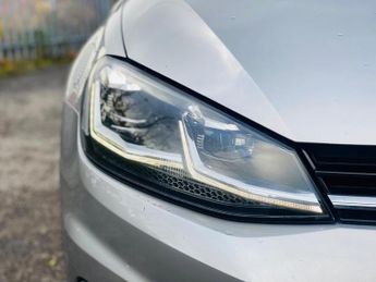 Volkswagen Golf 1.2 TSI SE TECH DSG AUTOMATIC 1.3