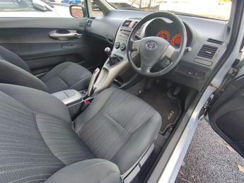 Toyota Auris Tr Vvt-i | Petrol | Manual | Ulez | Hatchback | Blue 1.6