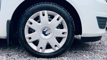 Ford Fiesta 1.4 TD Style Hatchback 3dr Diesel Manual (119 g/km, 67 bhp) 1.4