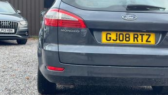 Ford Mondeo 2.0 Tdci Ghia Estate 2