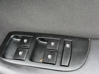 Vauxhall Zafira Tourer Sri Cdti Auto 2