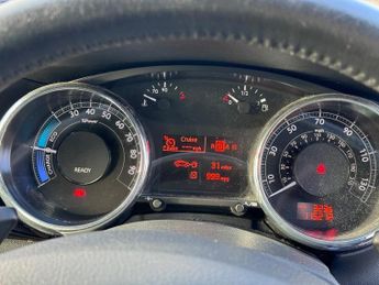 Peugeot 3008 Hybrid4 Sr Auto 2