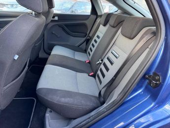 Ford Focus Zetec 100 Auto 1.6
