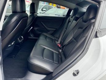 Tesla Model 3 Performance Awd