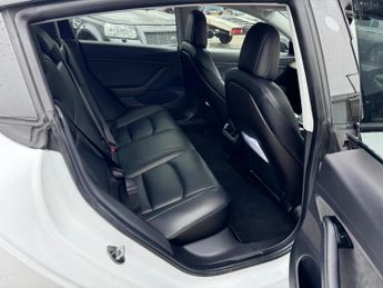 Tesla Model 3 Performance Awd