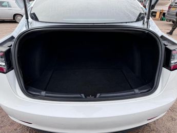 Tesla Model 3 Performance Awd