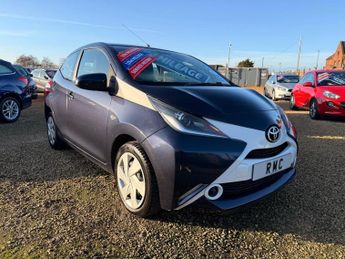 Toyota AYGO X-play Vvt-i 1