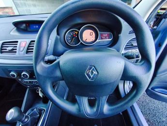 Renault Megane I-music Vvt | Petrol | Manual | Ulez | Hathchback | Grey/Blue 1.