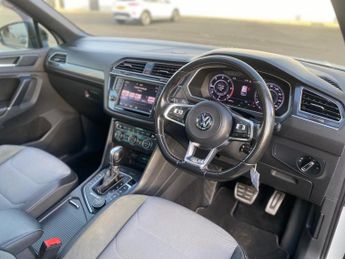 Volkswagen Tiguan 2.0 Tdi 4 Motion Tech R-line AUTOMATIC DSG FSH T.BELT DONE 2