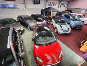 Ford Ka Edge / Petrol / Manual / Ulez / Hatchback / White  1.2