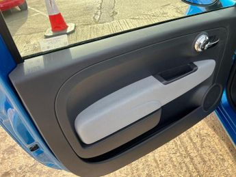 Fiat 500 Mirror Auto 1.2