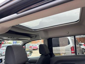 Ford Grand Tourneo Connect Titanium TDCI Auto 1.5