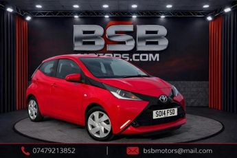 Toyota AYGO 1.0 Vvt-i X-play Hatchback 1