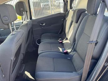 Renault Scenic 1.5 Dci Dynamique Tomtom Mpv 1.5