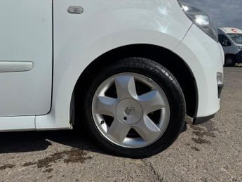 Renault Twingo 1.2 16v Dynamique Hatchback 1.2