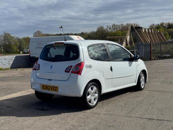 Renault Twingo 1.2 16v Dynamique Hatchback 1.2