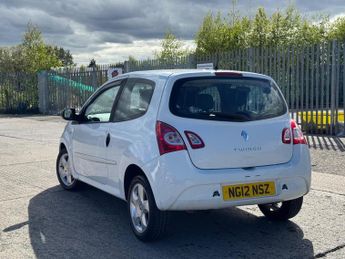 Renault Twingo 1.2 16v Dynamique Hatchback 1.2