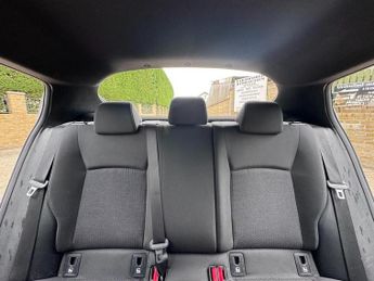 Toyota C-hr AUTOMATIC 1.8 Vvt-h Design Suv AUTOMATIC 1.8