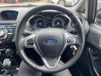 Ford Fiesta Titanium T Auto 1