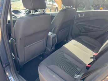 Ford Fiesta Titanium T Auto 1