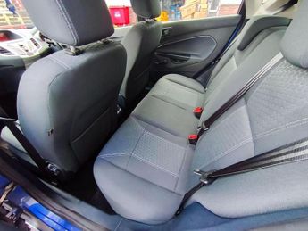Ford Fiesta Zetec / 1.2 Petrol / Manual / ulez / 5 door / Hatchback / Blue  