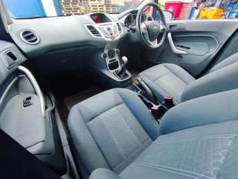 Ford Fiesta Zetec / 1.2 Petrol / Manual / ulez / 5 door / Hatchback / Blue  