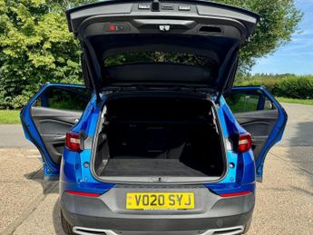 Vauxhall Grandland X 1.6 13.2kwh Ultimate Nav Suv 1.6