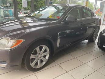 Jaguar Xf V6 Luxury 3