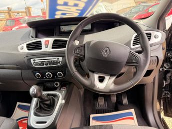 Renault Scenic Dynamique Tomtom Dci 1.5