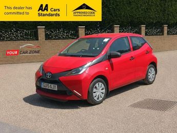 Toyota AYGO 1.0 VVT-i x Euro 5 5dr Euro 5 1