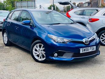 Toyota Auris 1.2 Vvt-i Business Edition FSH 1YR MOT ULEZ ?35 TAX