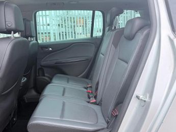 Vauxhall Zafira Tourer 2.0 Cdti Elite Mpv 2