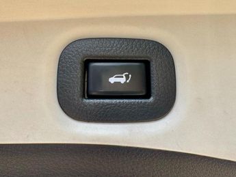 Nissan X-Trail 1.6 dCi Tekna XTRON Euro 5 (s/s) 5dr 1.6