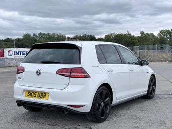 Volkswagen Golf 2.0 Tsi Bluemotion Tech Gti Hatchback 2