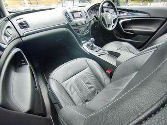 Vauxhall Insignia Elite Cdti Ecoflex / Manual / Diesel / Saloon / Black / ?20 Road