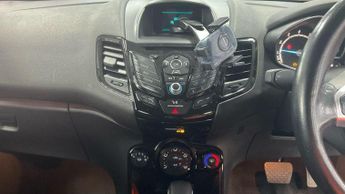 Ford Fiesta Zetec T Auto 1