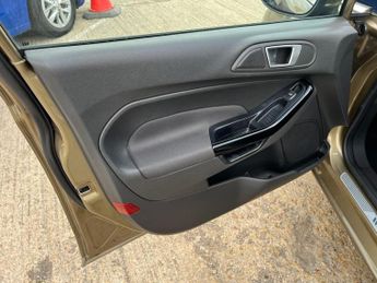 Ford Fiesta Zetec Auto 1.6
