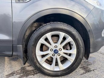 Ford Kuga 2.0 Tdci Titanium Suv 2