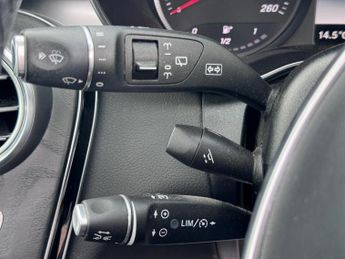 Mercedes-benz C Class 2.1 C220d AMG Line Estate 5dr Diesel 9G-Tronic+ Euro 6 (s/s) (17