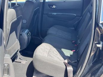 Peugeot 3008 Exclusive Hdi Semi-auto 1.6