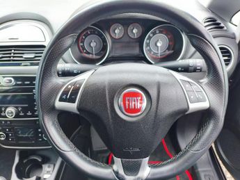 Fiat Punto Twinjet Black 2 / Petrol - Manual - Ulez - Hatchback - Black  1.