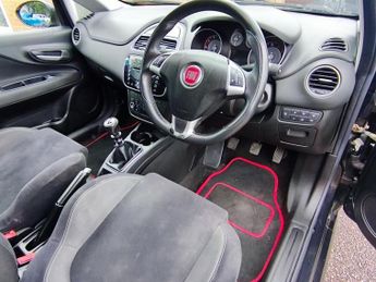 Fiat Punto Twinjet Black 2 / Petrol - Manual - Ulez - Hatchback - Black  1.