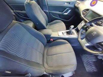 Peugeot 308 Active Hdi / Manual / Diesel / Full History / Hatchback / White 