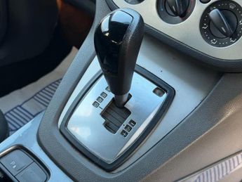 Ford C-max Titanium Auto 2